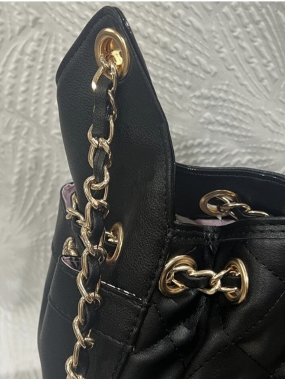Juicy Couture EXCLUSIVE “Fashion Icon Bucket Bag” Quilted NWT!!!!